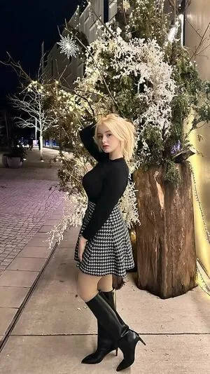 Dasha Gartman Bulebarbie OnlyFans Leaked Free Thumbnail Picture - #eQzaGKh7gX