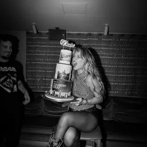 Dasha Novotny OnlyFans Leaked Free Thumbnail Picture - #hiGLH5RxSk