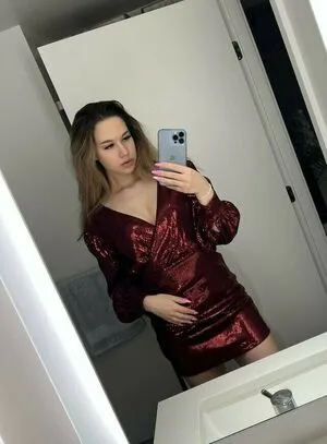 Dasha Reacts OnlyFans Leaked Free Thumbnail Picture - #XLdiEigfba