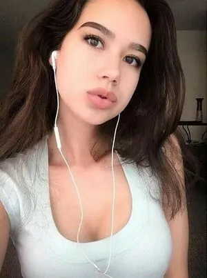 Dasha Reacts OnlyFans Leaked Free Thumbnail Picture - #cHoSzYPATp