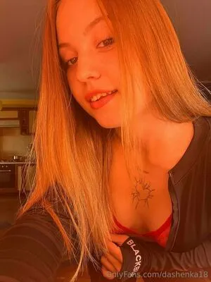 Dashenka18 OnlyFans Leaked Free Thumbnail Picture - #5DWZda6MRI