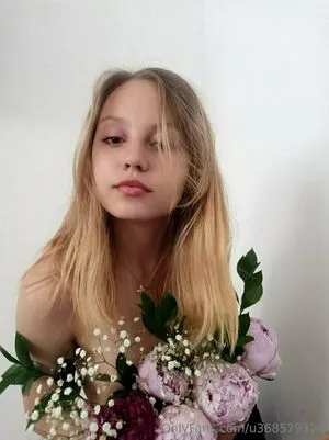 Dashenka18 OnlyFans Leaked Free Thumbnail Picture - #CkyFlRG9f0