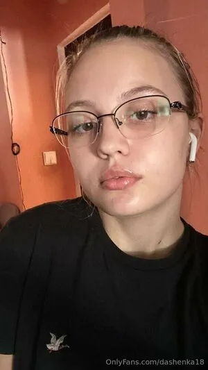 Dashenka18 OnlyFans Leaked Free Thumbnail Picture - #INqg6npb9H
