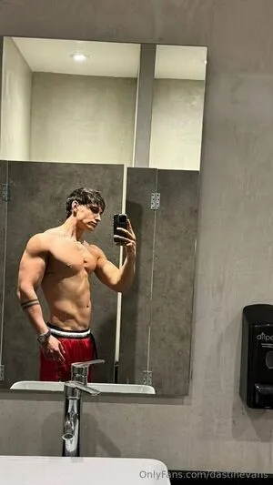Dastinevans OnlyFans Leaked Free Thumbnail Picture - #I7nylw1n4Y