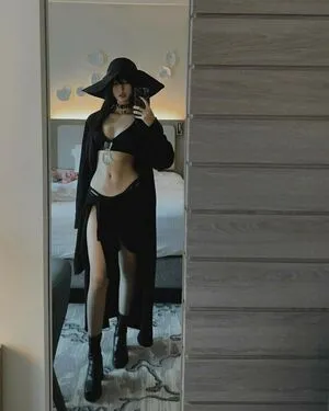 Daturakisses OnlyFans Leaked Free Thumbnail Picture - #N8XoiCvsj4