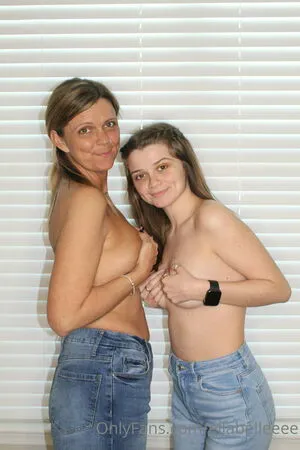 Daughter Mother OnlyFans Leaked Free Thumbnail Picture - #4JWBuFRq3n