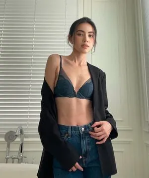 Davika Hoorne Davikah OnlyFans Leaked Free Thumbnail Picture - #x9IZS4coyk