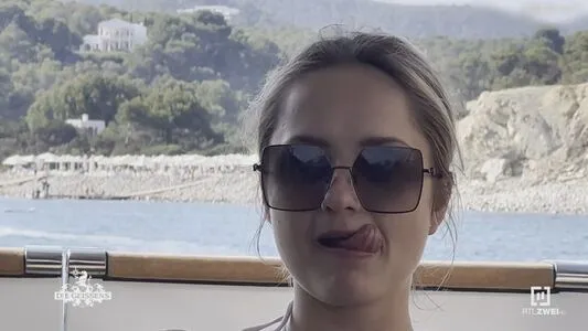 Davina Geiss OnlyFans Leaked Free Thumbnail Picture - #E0J2a2xPdL