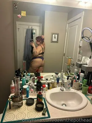 Dawnthepothead OnlyFans Leaked Free Thumbnail Picture - #gDKwGIGNCA