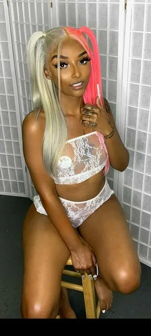 Daywithash OnlyFans Leaked Free Thumbnail Picture - #8bsJZBk0X2