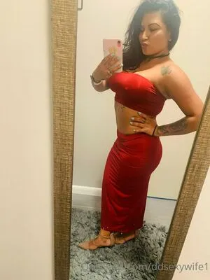 Ddsexywife1 OnlyFans Leaked Free Thumbnail Picture - #CowuCPtnG7