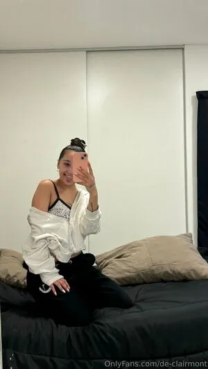De Clairmont OnlyFans Leaked Free Thumbnail Picture - #CL8fyT9LWJ