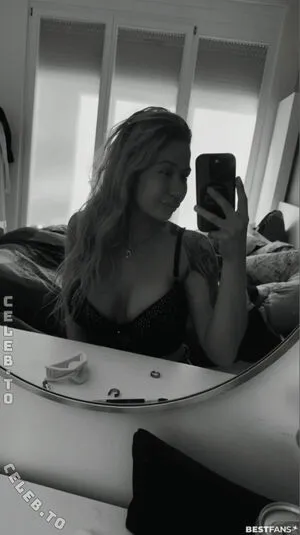 De Leonii OnlyFans Leaked Free Thumbnail Picture - #AUmrwKqD16