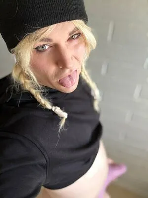 Deadlythighs OnlyFans Leaked Free Thumbnail Picture - #MLkbVHWwMb