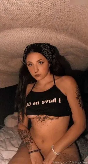 Deadpixieguts OnlyFans Leaked Free Thumbnail Picture - #KJoaBgGqpU