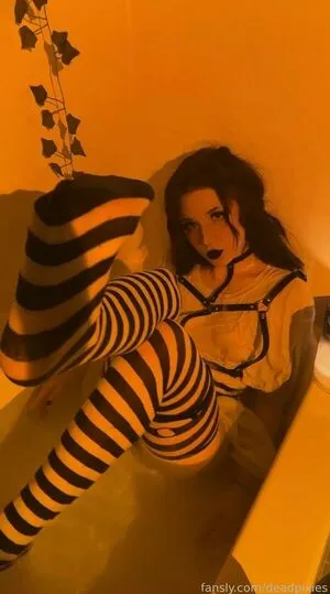 Deadpixies OnlyFans Leaked Free Thumbnail Picture - #dfvYjmgIdW