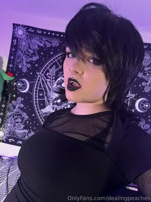 Dealingpeaches OnlyFans Leaked Free Thumbnail Picture - #0feJvSoho3