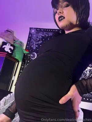 Dealingpeaches OnlyFans Leaked Free Thumbnail Picture - #hcWHx5SHOR