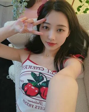 Dear Chuu OnlyFans Leaked Free Thumbnail Picture - #ev9ddzSvy9