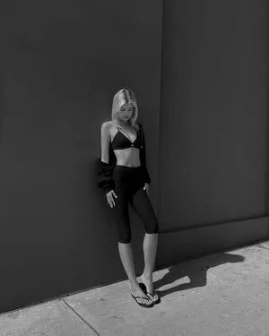 Dear Mathilda OnlyFans Leaked Free Thumbnail Picture - #p1B4wf9B26