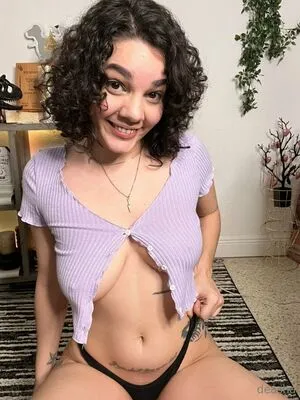 Deashasalwayswatching OnlyFans Leaked Free Thumbnail Picture - #3On9vl8zz5