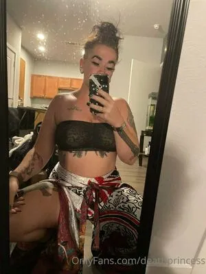 Deathprincess OnlyFans Leaked Free Thumbnail Picture - #ugEJJMFiG1