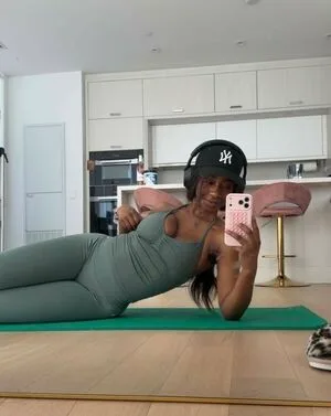 Deb Smikle OnlyFans Leaked Free Thumbnail Picture - #INeenBg2Pf