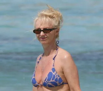 Debbie Mcgee OnlyFans Leaked Free Thumbnail Picture - #4YD48kc2HJ