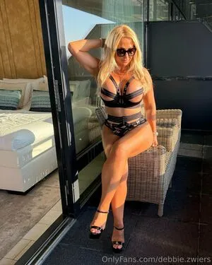 Debbie Zwiers OnlyFans Leaked Free Thumbnail Picture - #pjkDSCc65f