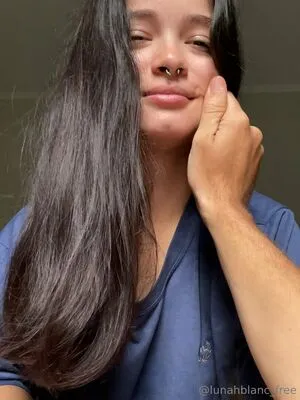 Debg Mendes Free OnlyFans Leaked Free Thumbnail Picture - #KWZ0T2HTVI