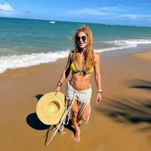 Deborah Albuquerque OnlyFans Leaked Free Thumbnail Picture - #t4Wc41ZGrA