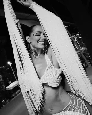Deborah Secco OnlyFans Leaked Free Thumbnail Picture - #4rzf4KjiMM