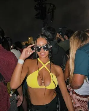 Deborategomes OnlyFans Leaked Free Thumbnail Picture - #vn4sY68Znp