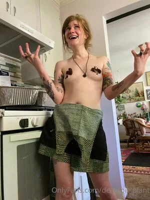 Decrepit Plant OnlyFans Leaked Free Thumbnail Picture - #BdqPj83mS5