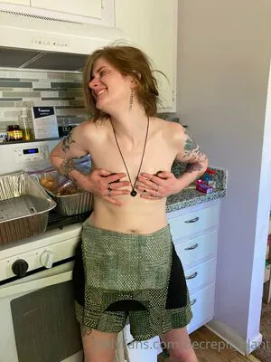 Decrepit Plant OnlyFans Leaked Free Thumbnail Picture - #YoqUZetkuQ