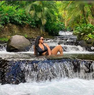 Dee Shanell OnlyFans Leaked Free Thumbnail Picture - #awNRD4x70g