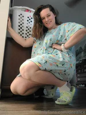 Deealice OnlyFans Leaked Free Thumbnail Picture - #cgp655r1vt