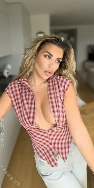 Deeanaofficial OnlyFans Leaked Free Thumbnail Picture - #qbWGtDRWbC