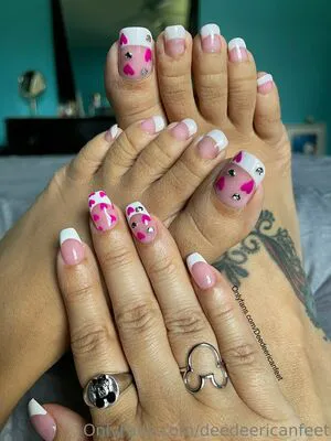 Deedeericanfeet OnlyFans Leaked Free Thumbnail Picture - #AF6eJsda8X