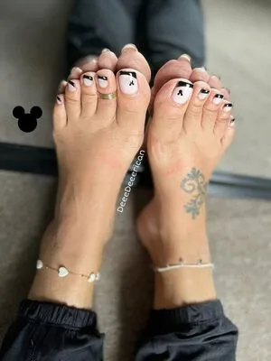 Deedeericanfeet OnlyFans Leaked Free Thumbnail Picture - #vKxLkeNiY8