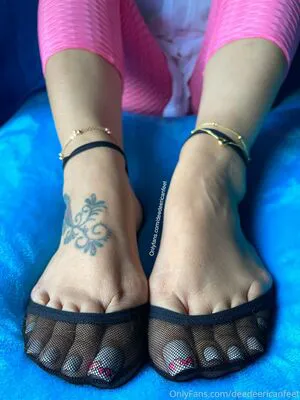 Deedeericanfeet OnlyFans Leaked Free Thumbnail Picture - #wsigWAbVKS
