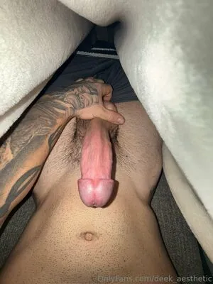 Deek Aesthetic OnlyFans Leaked Free Thumbnail Picture - #4r10TwhSs1