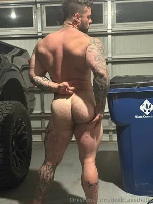 Deek Aesthetic OnlyFans Leaked Free Thumbnail Picture - #ugEFxML677