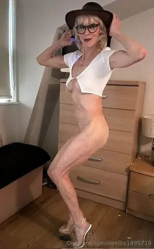 Deelite1495719 OnlyFans Leaked Free Thumbnail Picture - #NyBKLUP0Mf