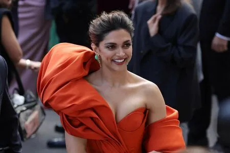 Deepika Padukone OnlyFans Leaked Free Thumbnail Picture - #PIujNEHUwd