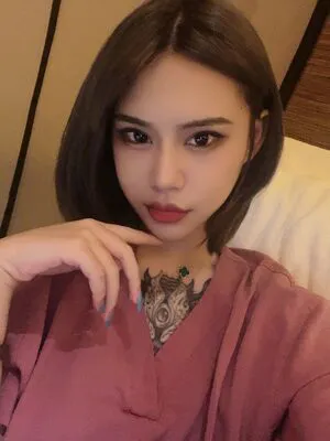 Deer White OnlyFans Leaked Free Thumbnail Picture - #4WyIuEhH4X