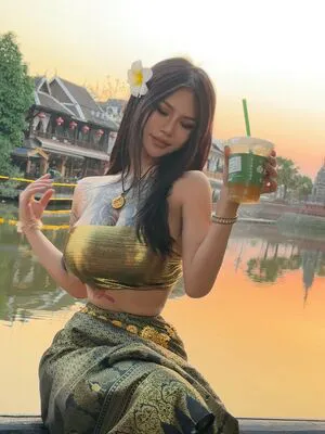 Deer White OnlyFans Leaked Free Thumbnail Picture - #6q9Nel4UMR