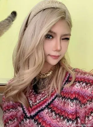 Deer White OnlyFans Leaked Free Thumbnail Picture - #YhW787mn2z