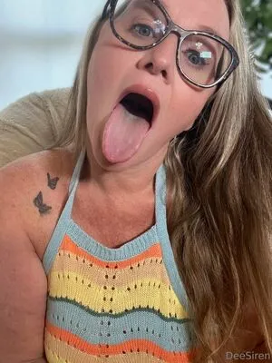 Deesiren OnlyFans Leaked Free Thumbnail Picture - #iOTToQ73xb
