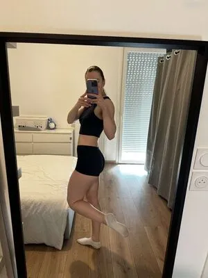 Deesse Emma OnlyFans Leaked Free Thumbnail Picture - #8thlmHAnSD